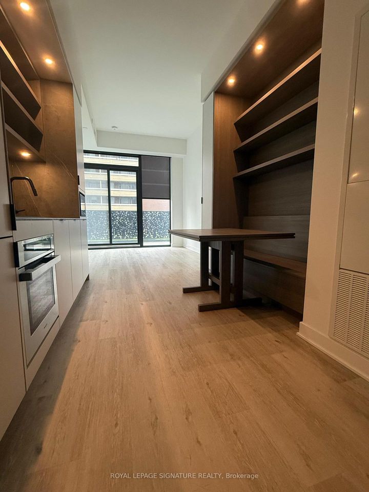 Photo 8 at 1001 - 55 Charles Street E, Yonge Corridor, Toronto