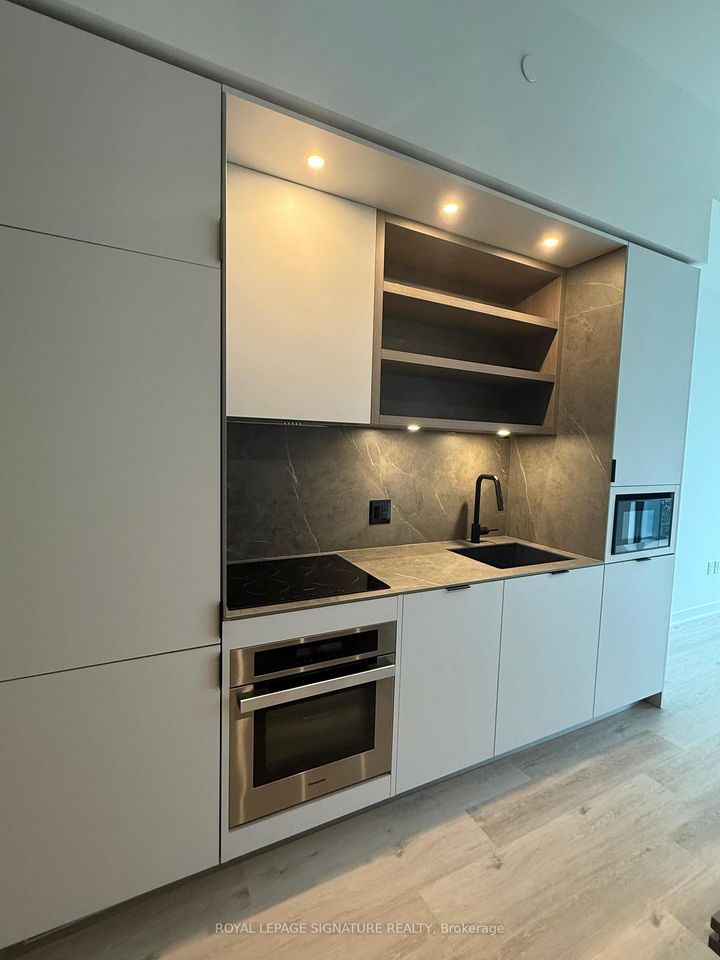 Photo 9 at 1001 - 55 Charles Street E, Yonge Corridor, Toronto