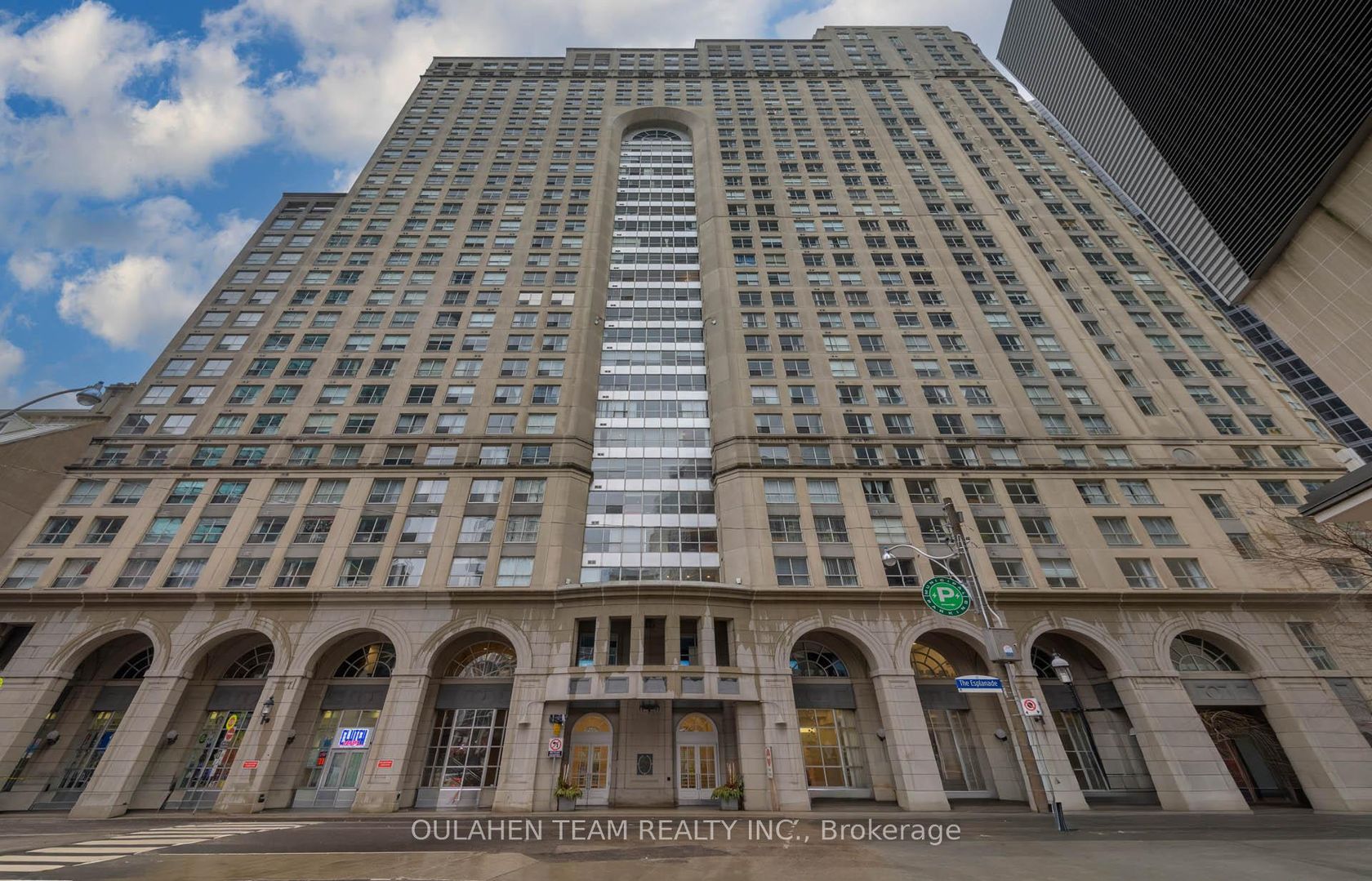 811 - 25 The Esplanade, Waterfront Communities C8, Toronto photo number 2