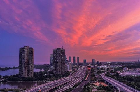 Photo 10 at 2201 - 105 The Queensway Avenue, Swansea, Toronto