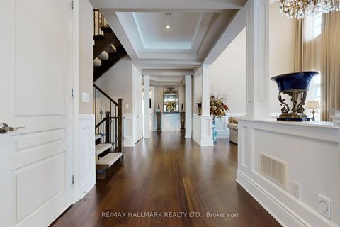 Photo 21 at 123 Carisbrooke Circle, Bayview Southeast, Aurora