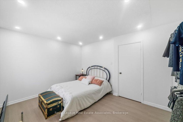 Photo 14 at 85 - 6699 Falconer Drive, Streetsville, Mississauga