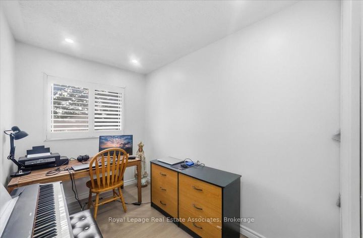 Photo 18 at 85 - 6699 Falconer Drive, Streetsville, Mississauga