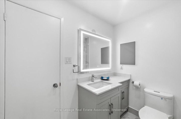 Photo 20 at 85 - 6699 Falconer Drive, Streetsville, Mississauga