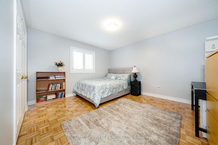 Photo 14 at 2211 Old Rutherford Road, Maple, Vaughan