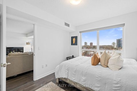 Photo 18 at 619 - 275 VILLAGE GREEN Square, Malvern West, Toronto