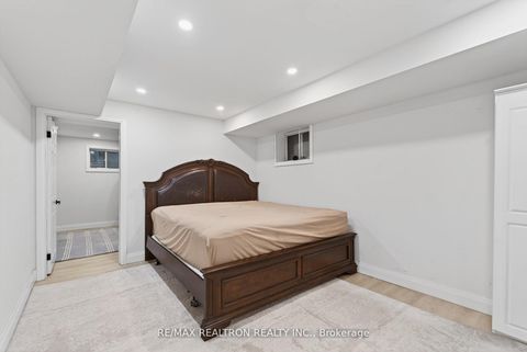 Photo 33 at 42 Blackforest Drive, Oak Ridges, Richmond Hill