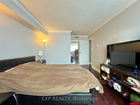 Photo 12 at 1814 - 150 Alton Towers Circle, Milliken, Toronto