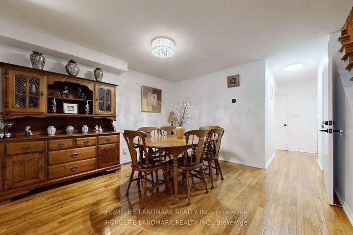 Photo 11 at 32 Coatsworth Crescent, Woodbine Corridor, Toronto
