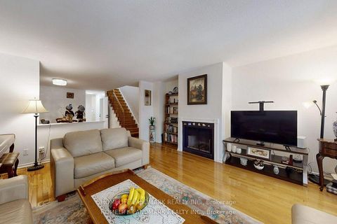 Photo 7 at 32 Coatsworth Crescent, Woodbine Corridor, Toronto