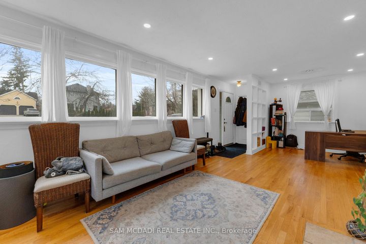 Photo 3 at 1235 Old River Road, Mineola, Mississauga