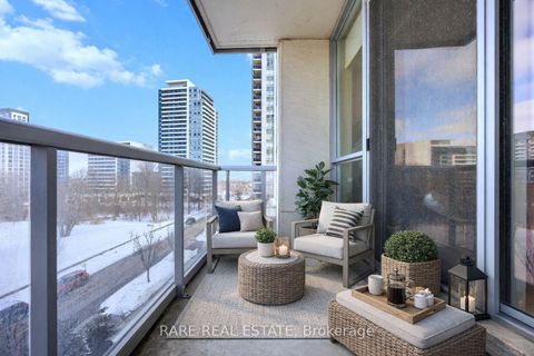 Photo 13 at 506 - 15 North Park Road, Beverley Glen, Vaughan