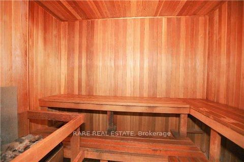 Photo 16 at 506 - 15 North Park Road, Beverley Glen, Vaughan