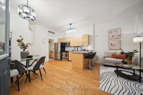 Photo 3 at 121 - 71 McCaul Street, Chinatown, Toronto