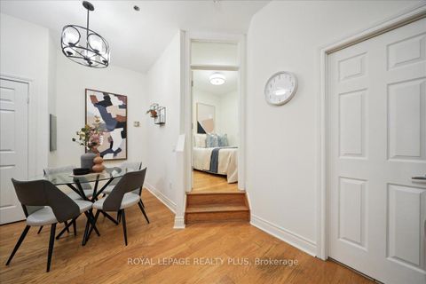 Photo 18 at 121 - 71 McCaul Street, Chinatown, Toronto