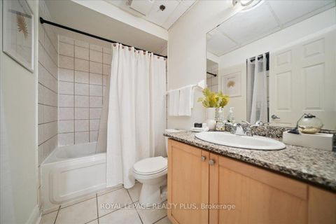 Photo 19 at 121 - 71 McCaul Street, Chinatown, Toronto