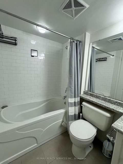 Photo 12 at 94 - 9 Windermere Avenue, Swansea, Toronto