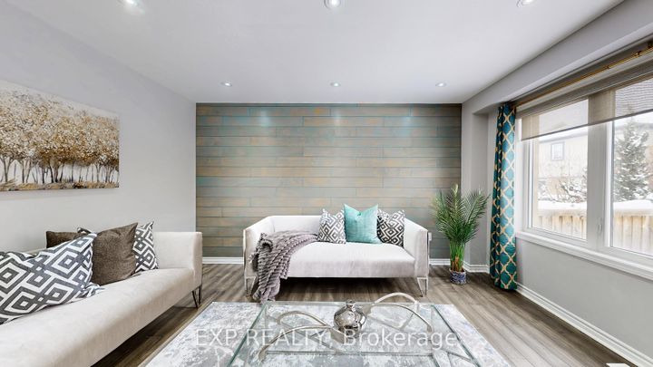 Photo 4 at 27 Leadenhall Road, Northwest Brampton, Brampton