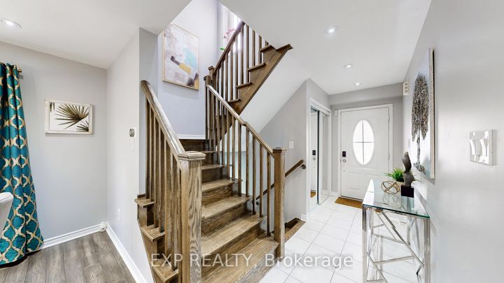 Photo 8 at 27 Leadenhall Road, Northwest Brampton, Brampton