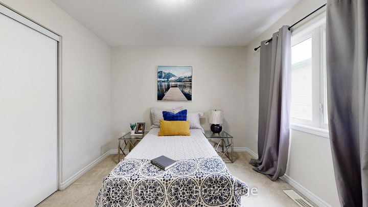 Photo 12 at 27 Leadenhall Road, Northwest Brampton, Brampton