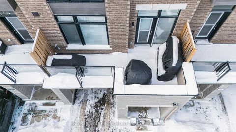 Photo 37 at 43 Holyrood Crescent, Kleinburg, Vaughan