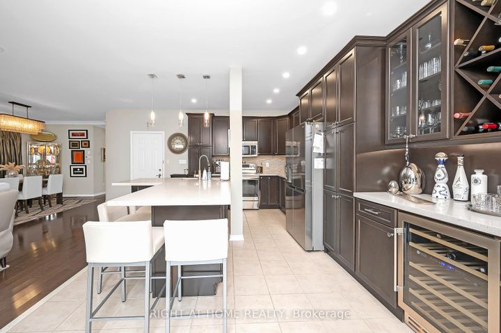 Photo 8 at 4789 Thomas Alton Boulevard, Alton, Burlington