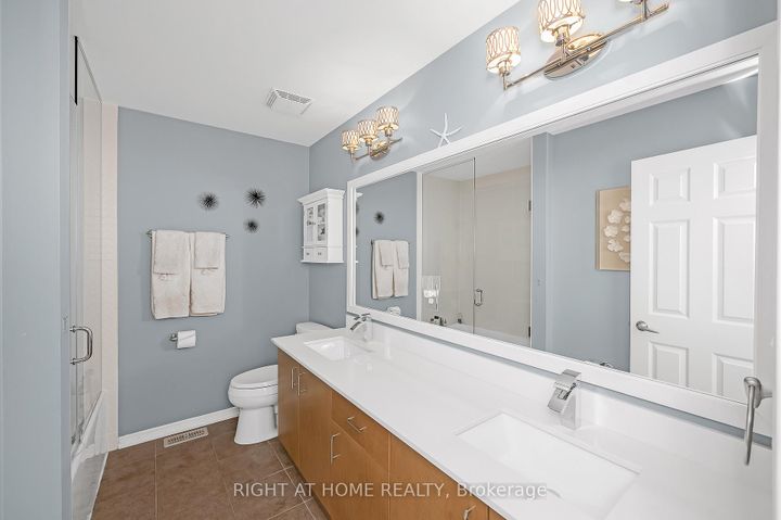 Photo 16 at 4789 Thomas Alton Boulevard, Alton, Burlington