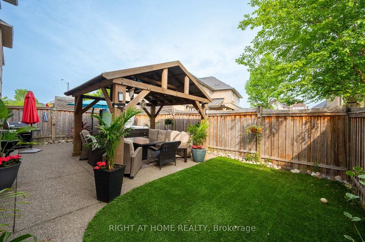 Photo 25 at 4789 Thomas Alton Boulevard, Alton, Burlington