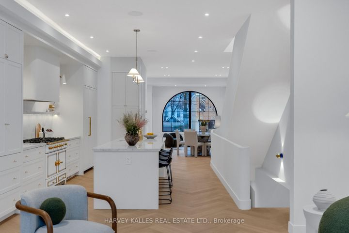 Photo 19 at 101 Briar Hill Avenue, Eglinton, Toronto