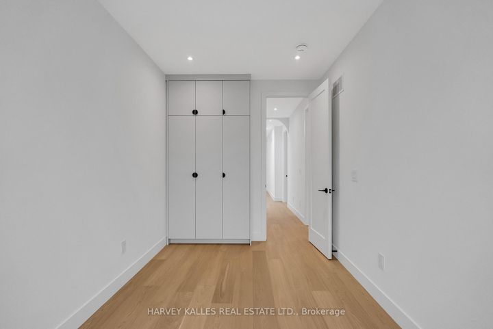 Photo 34 at 101 Briar Hill Avenue, Eglinton, Toronto