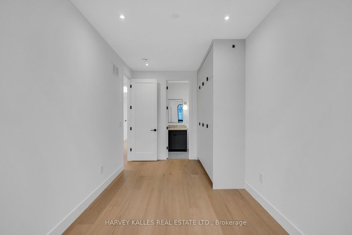 Photo 36 at 101 Briar Hill Avenue, Eglinton, Toronto