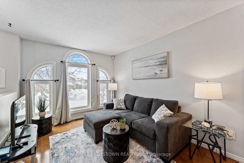 Photo 3 at 36 Leslie Avenue, Holly, Barrie