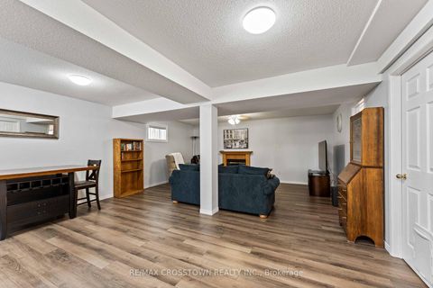 Photo 15 at 36 Leslie Avenue, Holly, Barrie