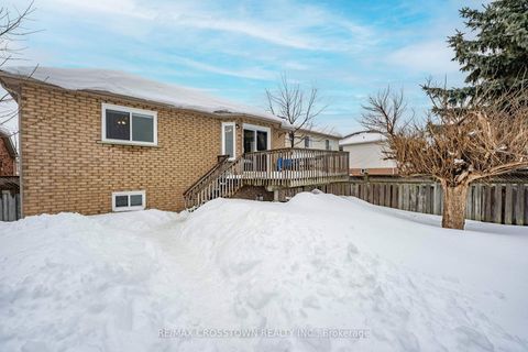 Photo 26 at 36 Leslie Avenue, Holly, Barrie