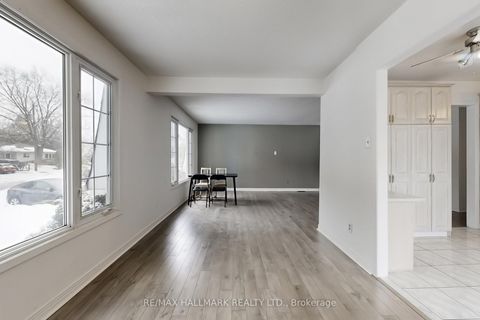 Photo 6 at 1022 Janette Street, Leslie Valley, Newmarket