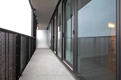 Photo 10 at 4103 - 8 Eglinton Avenue E, Mount Pleasant West, Toronto