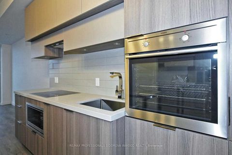 Photo 13 at 4103 - 8 Eglinton Avenue E, Mount Pleasant West, Toronto