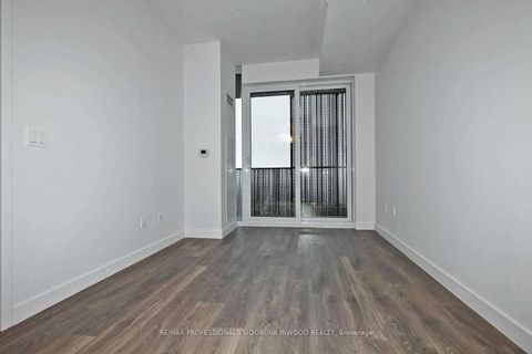 Photo 25 at 4103 - 8 Eglinton Avenue E, Mount Pleasant West, Toronto