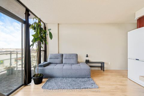 Photo 2 at 1002 - 2464 Weston Road, Weston, Toronto