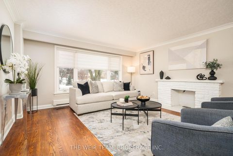 Photo 5 at 146 Queenslea Avenue, Pelmo Park W4, Toronto