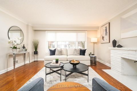 Photo 7 at 146 Queenslea Avenue, Pelmo Park W4, Toronto