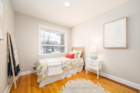 Photo 17 at 146 Queenslea Avenue, Pelmo Park W4, Toronto