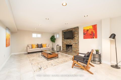 Photo 21 at 146 Queenslea Avenue, Pelmo Park W4, Toronto