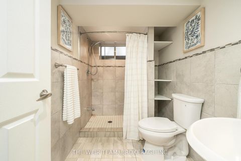 Photo 29 at 146 Queenslea Avenue, Pelmo Park W4, Toronto