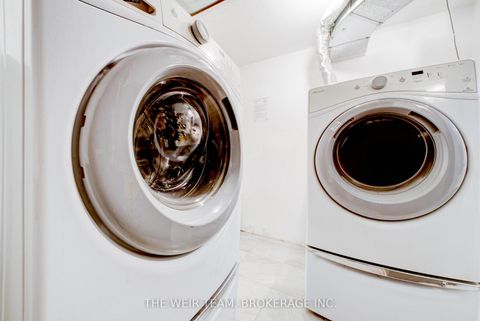 Photo 32 at 146 Queenslea Avenue, Pelmo Park W4, Toronto