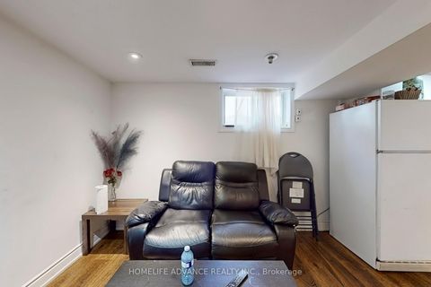 Photo 19 at 1 Walter Avenue, London, Newmarket