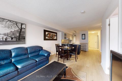 Photo 6 at 308 - 111 Elizabeth Street, Bay Street Corridor, Toronto