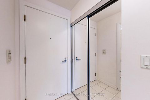 Photo 22 at 308 - 111 Elizabeth Street, Bay Street Corridor, Toronto