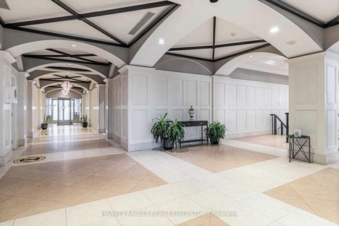 Photo 2 at 316 - 5233 Dundas Street W, City Centre West, Toronto