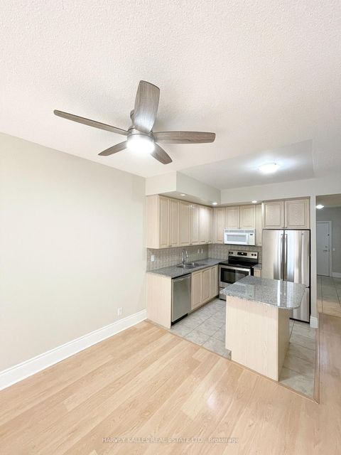 Photo 9 at 316 - 5233 Dundas Street W, City Centre West, Toronto